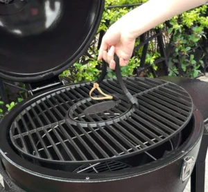 Invan® | BBQ Grills Gril à charbon de bois Kamado Barbecue en céramique Gril à charbon de bois en forme d'œuf pour barbecue en céramique https://invangrills.com/fr/produit/gril-a-charbon-de-bois-kamado-barbecue-en-ceramique-gril-a-charbon-de-bois-en-forme-doeuf-pour-barbecue-en-ceramique/