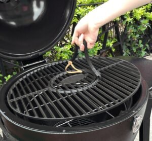 Invan® | BBQ Grills Kamado Egg Shape BBQ Charcoal Grill https://invangrills.com/kamado-egg-shape-bbq-charcoal-grill/